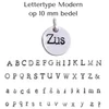 MODERN | Circa 4 leestekens per regel  | Max 1 regel
