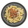 Pasta con crema de queso salmón ahumado y rúcula alérgenos(gluten, lácteos y pescado)