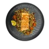 Samón tostado con arroz salteado con verduras, curry y tomate cherry alérgenos: pescado , soja, apio, curry