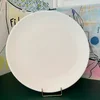 139. Stor tallerken. Mål: Ø: 40 cm. Pris: 499 kr.